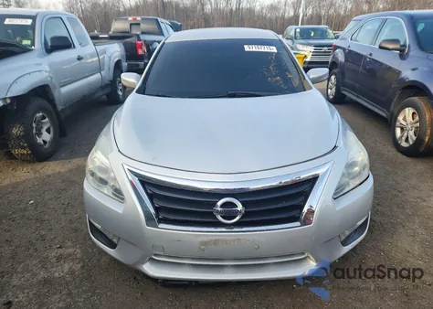 2014 Nissan Altima 2.5 from USA, damaged, VIN 1N4AL3AP5EC126679